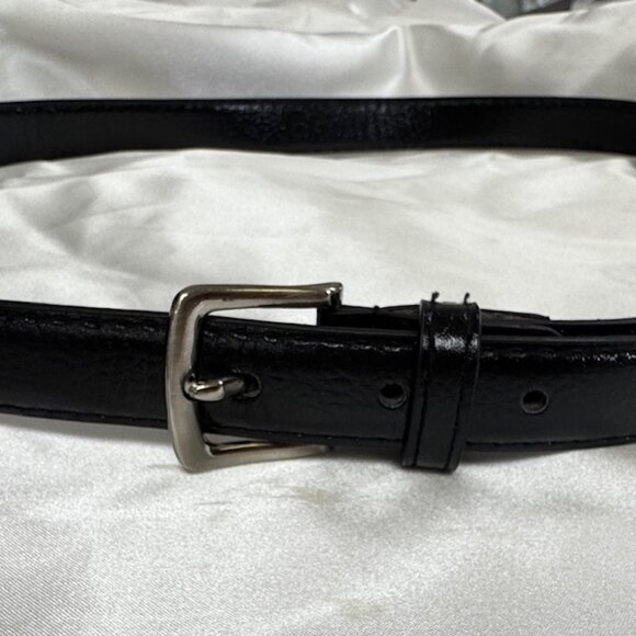 NWOT Black Slim Belt Silver Buckle - Picture 1 of 3